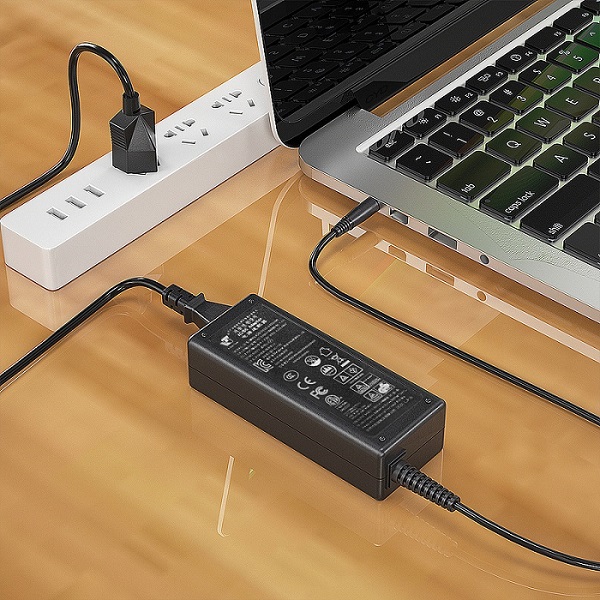 USB C PD Phone Charger Laptop Charger